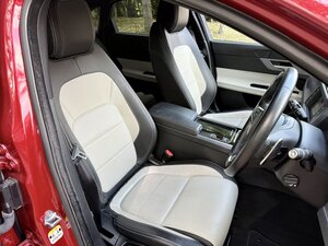 Jaguar XF 2.0 XF R-Sport D Auto 8 Speed