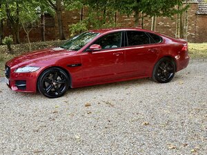 Jaguar XF 2.0 XF R-Sport D Auto 8 Speed