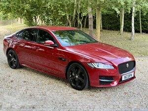 Jaguar XF 2.0 XF R-Sport D Auto 8 Speed