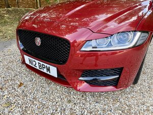 Jaguar XF 2.0 XF R-Sport D Auto 8 Speed