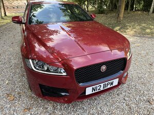 Jaguar XF 2.0 XF R-Sport D Auto 8 Speed