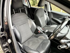 Peugeot 2008 1.6 2008 Allure Blue Hdi  5dr
