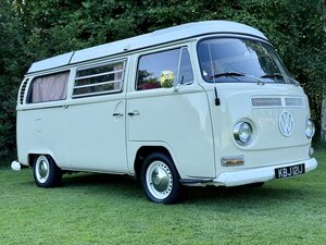 Volkswagen T2 Campervan LHD Pop Up Roof