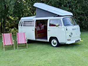 Volkswagen T2 Campervan LHD Pop Up Roof