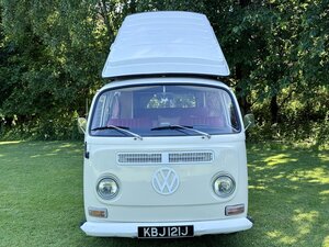 Volkswagen T2 Campervan LHD Pop Up Roof