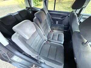 Volkswagen Touran 1.6 Touran Se Tdi Semi-auto 5dr