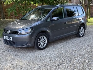 Volkswagen Touran 1.6 Touran Se Tdi Semi-auto 5dr