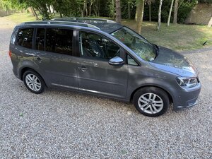 Volkswagen Touran 1.6 Touran Se Tdi Semi-auto 5dr