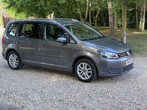 Volkswagen Touran 1.6 Touran Se Tdi Semi-auto 5dr