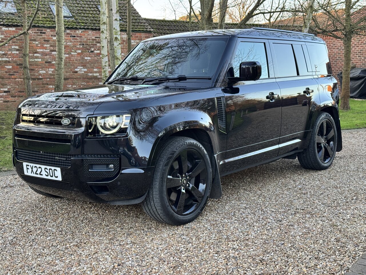 Land Rover Defender HSE Dynamic 2.0 PHEV 5dr