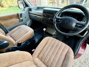 Volkswagen T4 Campervan 2.4D PopTop