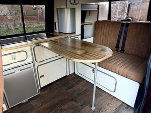 Volkswagen T4 Campervan 2.4D PopTop