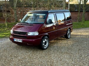 Volkswagen Caravelle 2.4 Caravelle SWB