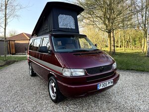Volkswagen T4 Campervan 2.4D PopTop