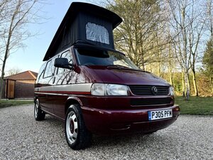 Volkswagen T4 Campervan 2.4D PopTop