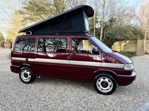Volkswagen T4 Campervan 2.4D PopTop