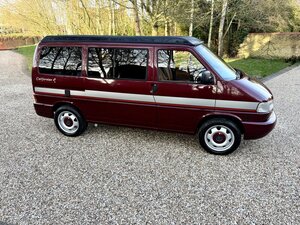 Volkswagen T4 Campervan 2.4D PopTop