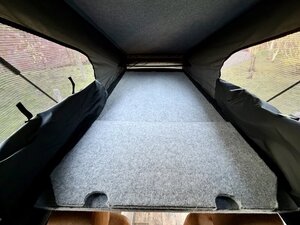 Volkswagen T4 Campervan 2.4D PopTop