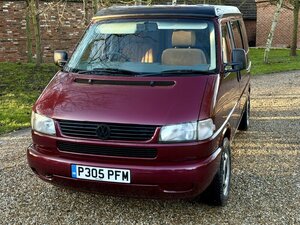 Volkswagen Caravelle 2.4 Caravelle SWB
