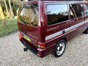 Volkswagen T4 Campervan 2.4D PopTop