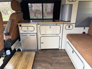 Volkswagen T4 Campervan 2.4D PopTop