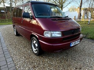 Volkswagen Caravelle 2.4 Caravelle SWB
