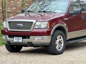Ford F150 Lariat 5.4 V8 PICK UP