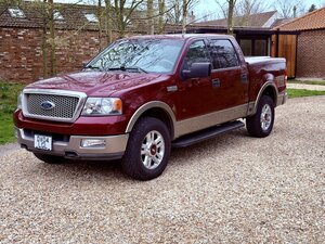 Ford F150 Lariat 5.4 V8 PICK UP
