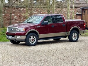 Ford F150 Lariat 5.4 V8 PICK UP