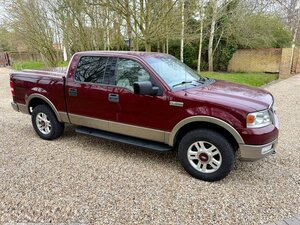 Ford F150 Lariat 5.4 V8 PICK UP