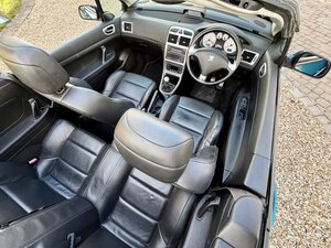 Peugeot 307 2.0 Sport HDI CC 2dr