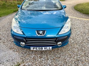 Peugeot 307 2.0 Sport HDI CC 2dr