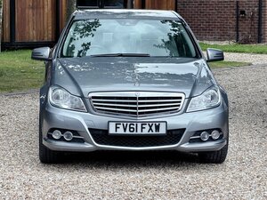 Mercedes-Benz C220 2.1 CDi  Elegance Edition Blueefficiency 