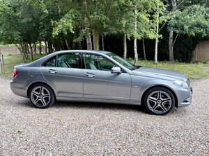Mercedes-Benz C220 2.1 CDi  Elegance Edition Blueefficiency 