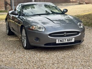 Jaguar XK 4.2 V8 COUPE AUTO 3dr