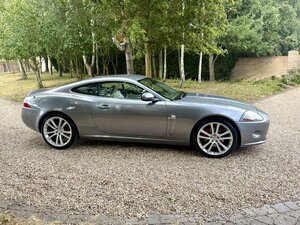 Jaguar XK 4.2 V8 COUPE AUTO 3dr