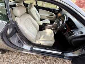Jaguar XK 4.2 V8 COUPE AUTO 3dr