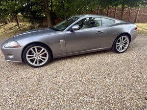 Jaguar XK 4.2 V8 COUPE AUTO 3dr