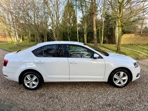 Skoda Octavia 1.0 Octavia SE TSI Semi-auto 5dr