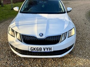 Skoda Octavia 1.0 Octavia SE TSI Semi-auto 5dr