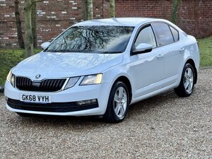 Skoda Octavia 1.0 Octavia SE TSI Semi-auto 5dr
