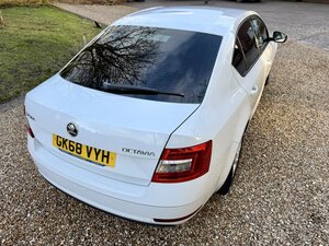 Skoda Octavia 1.0 Octavia SE TSI Semi-auto 5dr