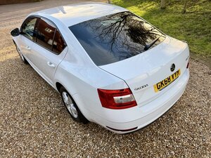 Skoda Octavia 1.0 Octavia SE TSI Semi-auto 5dr