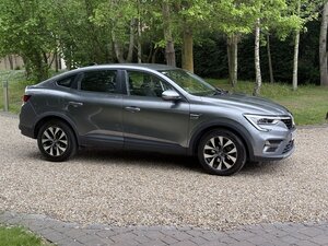 Renault Arkana 1.6 Arkana Iconic E-tech Hev Auto 5dr