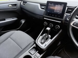Renault Arkana 1.6 Arkana Iconic E-tech Hev Auto 5dr
