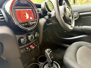 Mini 5 Dr Hatch 1.5 ONE Steptronic AUTO