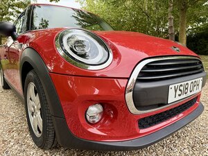 Mini 5 Dr Hatch 1.5 ONE Steptronic AUTO