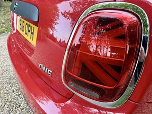 Mini 5 Dr Hatch 1.5 ONE Steptronic AUTO