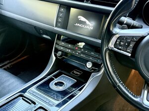 Jaguar XF 2.0 XF-R-Sport D AUTO (Cost OVER £37k NEW)