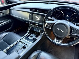 Jaguar XF 2.0 XF-R-Sport D AUTO (Cost OVER £37k NEW)